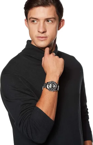 Vista 6 de Casio AMW810D-1AV Reloj de acero inoxidable con esfera activa para hombre, Moderno