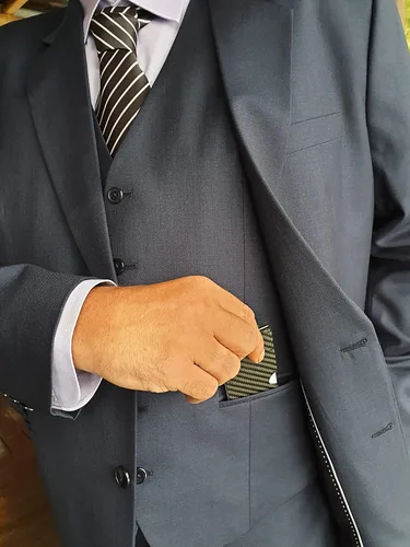 Vista 7 de Monedero minimalista rígido para hombres - RFID bloqueo de fibra de carbono Monedero clip