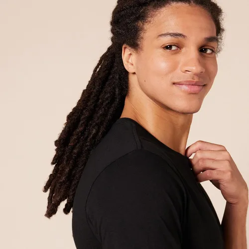 Vista 5 de Tienda Essentials Camisetas de cuello redondo para hombre, paquete de 6, básicos versátiles