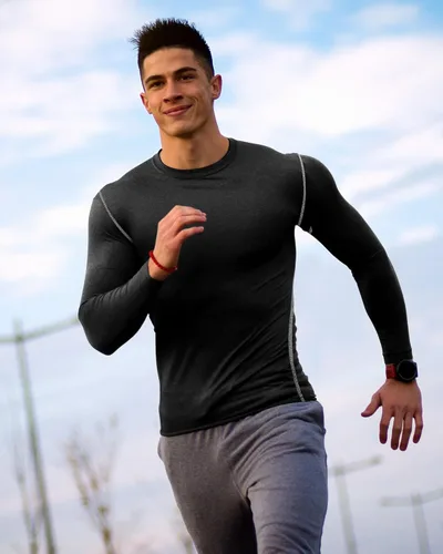 Vista 4 de Hicarer Paquete de 6 camisas de compresión atléticas para hombre, camisetas de manga larga para correr, para entrenamiento deportivo