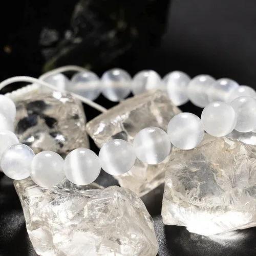 Vista 2 de DAZCOLO Pulsera de gemas hecha a mano con piedras preciosas de macramé ajustable de 0.315 in, cuentas redondas, cristales de cuarzo