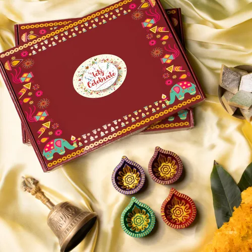 Vista 3 de Paquete de 24 diyas de arcilla con mechas de algodón, decoraciones Diwali para el hogar, Mitti Diya para Pooja, decoración india de Pooja