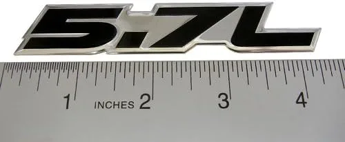 Vista 2 de Placa de identificación de aluminio altamente pulido de 5.7 litros en negro sobre plata, placa de identificación para automóvil, camión, motor