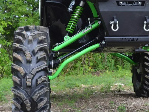 Vista 5 de SuperATV Kit de elevación resistente de 6 pulgadas para Kawasaki Teryx 4/800 (2016+) - Verde - Kit completo con ejes Rhino 2.0, barras