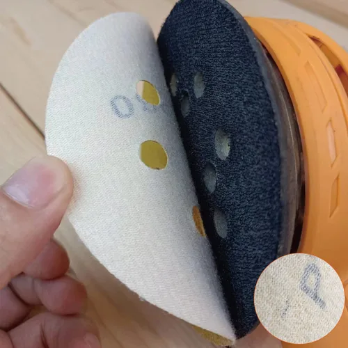 Vista 5 de Papel de lija orbital de 5 pulgadas, 8 agujeros, 60 granos, papel de lija de repuesto dorado húmedo y seco, apto para madera, molienda y pulido