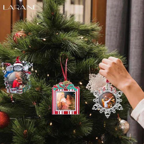 Vista 6 de Adornos de árbol de Navidad Laraine – Juego de 3 piezas colgantes decorativos, regalo de recuerdo navideño 2025, colgante con inserto de marco