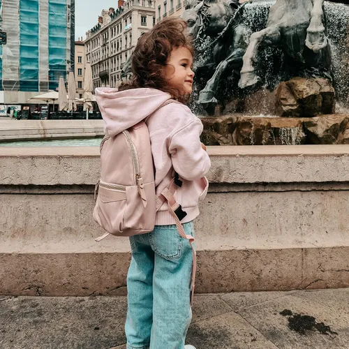 Vista 3 de mommore Mochila con correa para niños pequeños de 1 a 3 años, mochila de bebé para niños y niñas, mochila preescolar pequeña