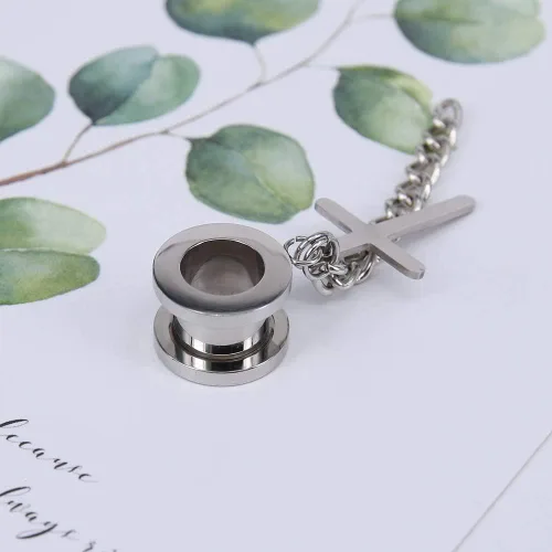 Vista 4 de ZS Vintage Moon Hang Ear Tunnels Plug Acero Inoxidable Tornillo Calibre de Oído Cadena de Plumas Expansor de Oído Túneles de Carne Piercing cruz
