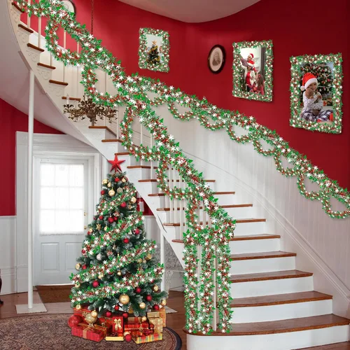 Vista 3 de 50 pies de decoraciones de Navidad con guirnalda de oropel con copo de nieve, árbol de Navidad rojo verde plateado brillante metálico girado