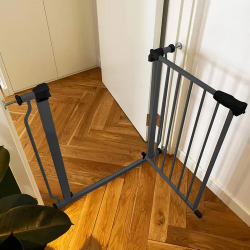 Vista 6 de BalanceFrom - Puerta de seguridad para bebés fácil de caminar, se adapta a aberturas de 29.1 a 33.8 pulgadas