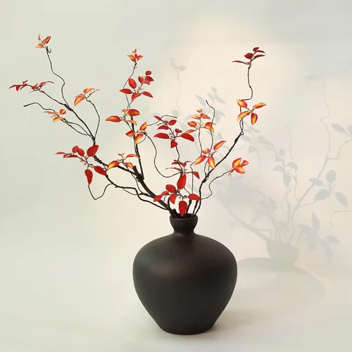 Vista 2 de 3 ramas de árbol de imitación para decoración de jarrones (rojo)