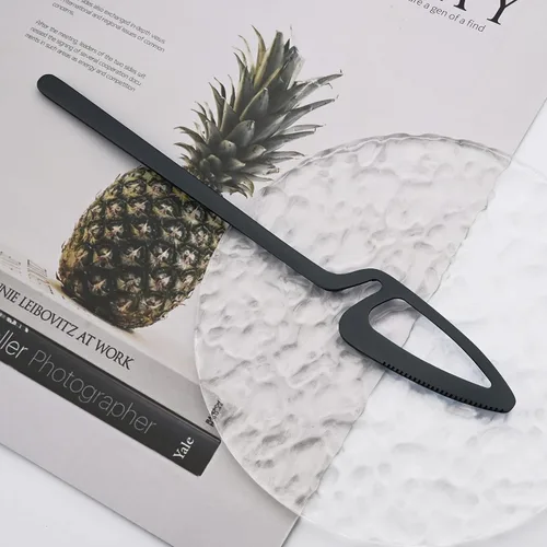 Vista 6 de Juego de cubiertos de 28 piezas para 4, color negro mate con cuchara de mango largo, cucharilla, tenedor de frutas, juego de utensilios de cocina