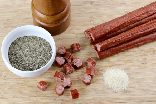 Vista 4 de Wenzel's Farm Palitos de carne de res │Apoya estilos de vida activos │ Sabrosos, ahumados naturalmente │ Alto en proteínas, bajo en carbohidratos │