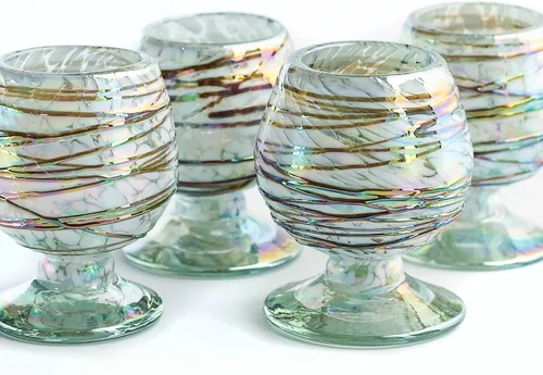 Vista 20 de Vasos de Chupito de Tequila Auténticos Mexicanos Soplados a Mano - Juego de 4 - 2 oz - Mini Vasos de Coñac - Base Pesada - Coñac (Aurora Boreal)
