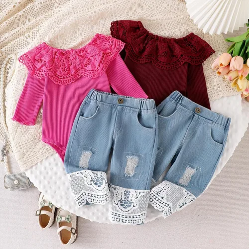 Vista 27 de Conjunto de ropa de bebé niña para bebé, mameluco de encaje blanco de manga larga + pantalones de mezclilla