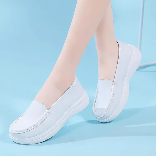 Vista 2 de Nursgram Nurse Shoes Women Nursing Work Healthcare Slip Resistant Breathable Restaurant Food Service Lightweight Leather Loafers