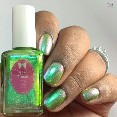 Vista 3 de Eldhraun - Esmalte de uñas verde guisante que cambia de esmalte de uñas por Cupcake Polish