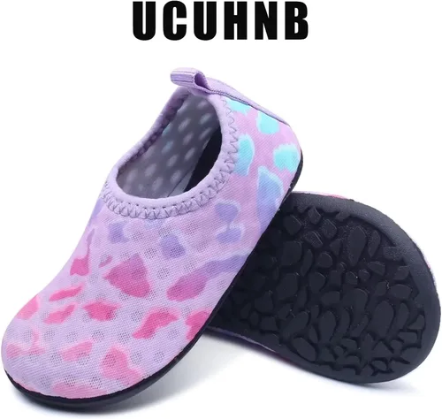 Vista 2 de UCUHNB Zapatos para niños y niñas, zapatos deportivos acuáticos para exteriores, secado rápido, descalzos, para playa, transpirables, para caminar