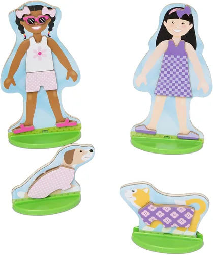 Vista 4 de Melissa & Doug Best Friends - Juego de Muñecas de Madera Magnéticas para Vestir de Juego de Simulación (78 piezas)