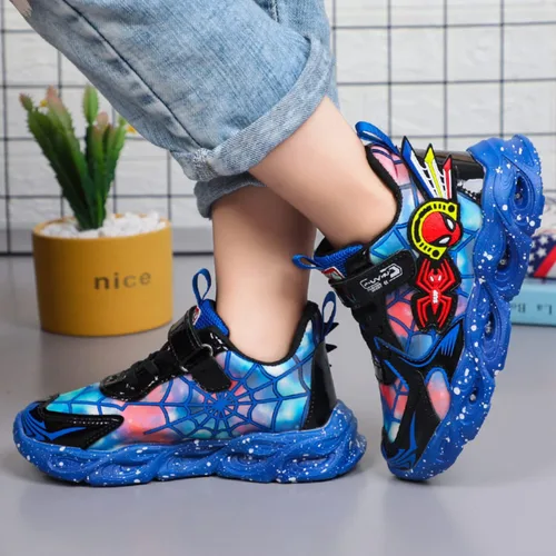 Vista 4 de RAYCHY Zapatos con luz LED para niños y niñas, ligeros, de malla, transpirables, para caminar