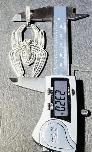 Vista 2 de Colgante de plata helada para hombre y mujer, con acabado de oro italiano, cadena cubana real, acero inoxidable, joyería Mans, colgante helado