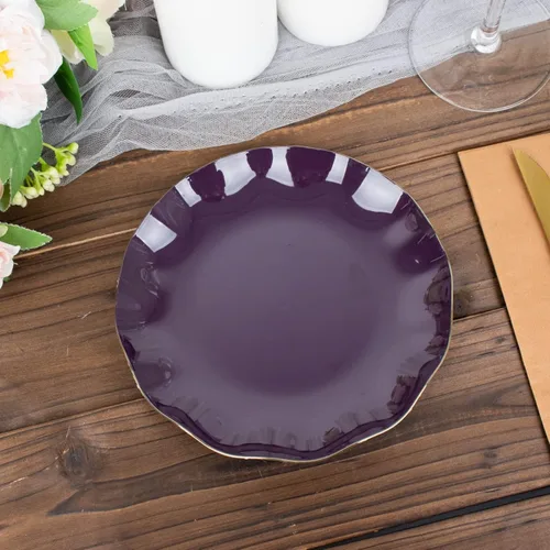 Vista 90 de Tableclothsfactory Paquete de 10 platos redondos de plástico negro de 6 pulgadas para ensalada de postre, platos desechables con borde ondulado