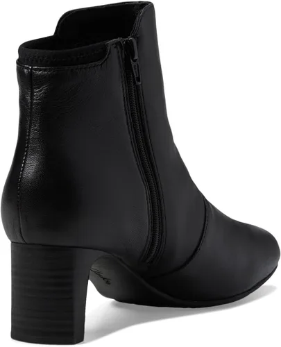 Vista 5 de Clarks Women's Kyndall Faye Fashion Boot