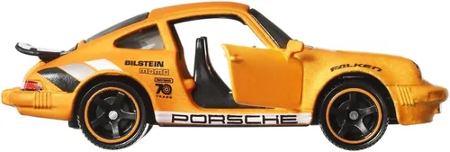 Vista 6 de Matchbox Moving Parts - Vehículo fundido a presión de 70 años de edición especial, HMV12 ~ Inspirado en el Porsche 911 Turbo de 1980 ~ 1/5 naranja