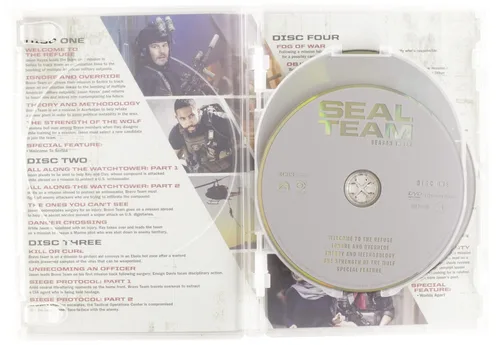 Vista 3 de SEAL Team Season Three