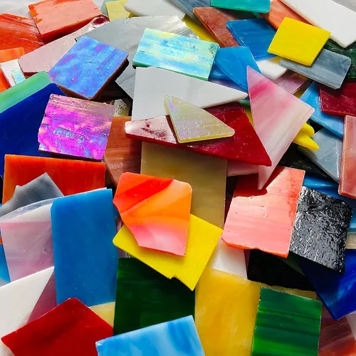 Vista 12 de Coloridos restos de vitrales, mosaico de vidrio transparente para manualidades a granel, hojas de vitrales irregulares, paquete de valor de 35 onzas