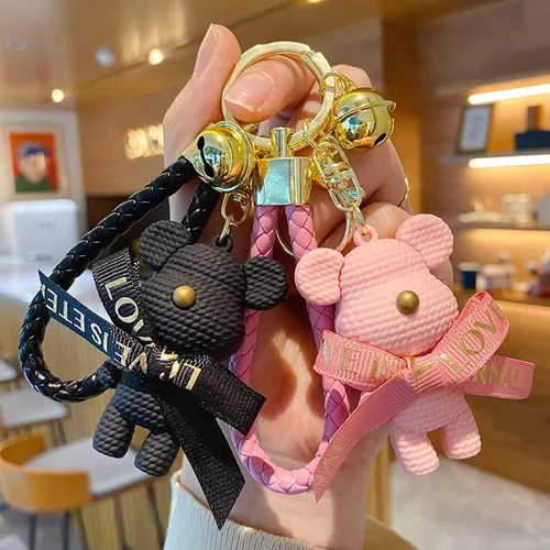 Vista 7 de BEXOA Lindo llavero Kawaii Anime Llaveros Accesorios, Kawaii Little Bear Bolso Charm Car Cartoon Llavero para niñas y mujeres