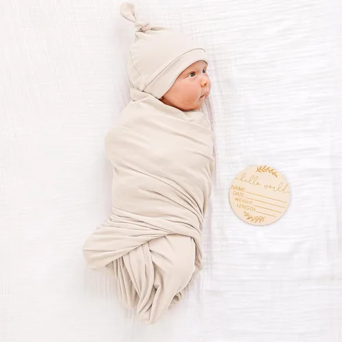 Vista 2 de Konssy Manta para bebé recién nacido con gorro y gorro, manta de recepción Beige