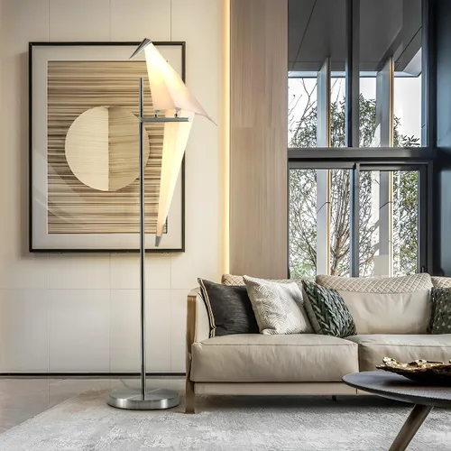 Vista 2 de Lámpara de pie LED moderna de 62 pulgadas con forma de pájaro para sala de estar, lámpara de pie plateada moderna con luz de piso de pájaro