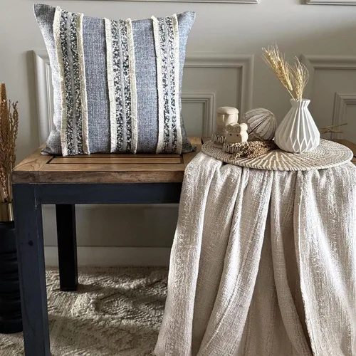 Vista 11 de The HomeCentric Funda de almohada con cremallera, funda de cojín azul de 12 x 12 pulgadas, funda de cojín de algodón bordado para sofá, diseño