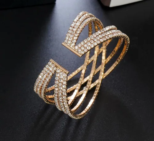 Vista 4 de Pulsera de diamantes de imitación para mujer, pulsera multicapa de cristal