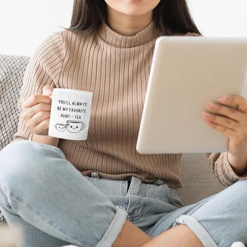 Vista 3 de Regalos de Navidad para tía, taza de té de mi tía favorita, taza divertida de la mejor tía de 11oz - Perfecta para cumpleaños, Navidad para tía