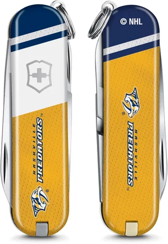 Vista 2 de Victorinox Navaja clásica SD Swiss Army – Navaja compacta de 7 funciones de fabricación suiza con hoja pequeña, destornillador y llavero – Nashville
