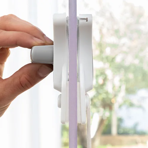 Vista 7 de Limpiacristales Magnético Magly InnovaGoods