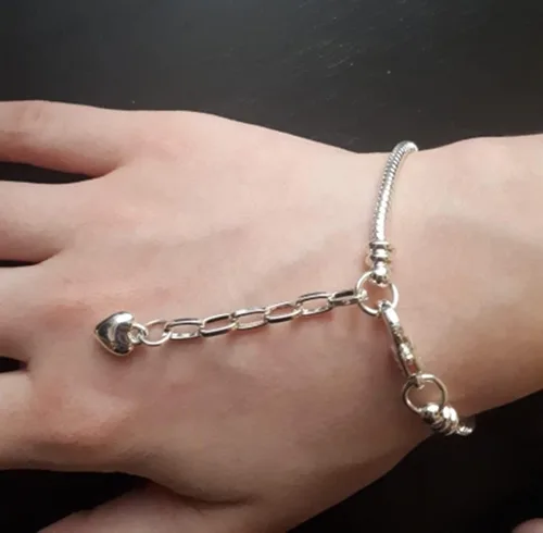 Vista 7 de Yeshan pulsera con cadena de serpiente y dijes, bañados en plata, con cierre de mosquetón clásico se adapta a todas las pulseras Chamilia, Troll