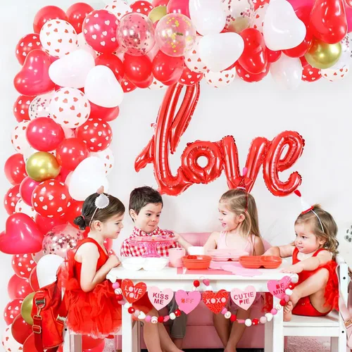 Vista 2 de Kit de guirnalda de arco de globos para el día de San Valentín, globos de corazón de confeti rojo y blanco con globo de amor de 40 pulgadas, 300