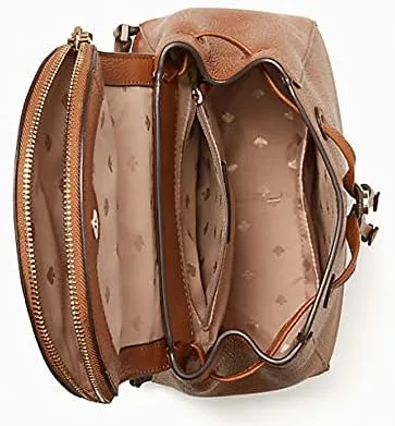 Vista 3 de Kate Spade New York Kate Spade Leila - Mochila mediana con solapa Galleta de jengibre