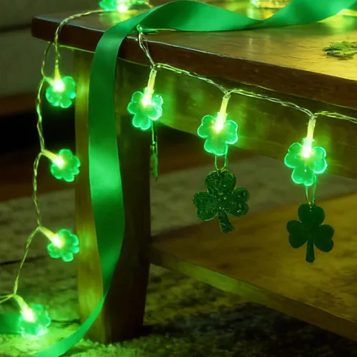 Vista 7 de Guirnalda de Navidad de 30 luces LED de 10 pies con luces, decoraciones de cono de pino para interior del hogar, chimenea, escalera