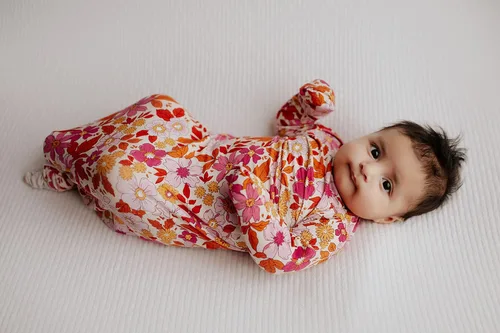 Vista 114 de Three Little Tots Vestido de corbata anudada para bebé recién nacido - Bebé