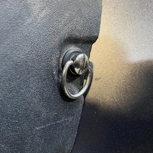 Vista 4 de Polaris Scrambler 850 1000 - Kit de accesorios para panel lateral de cierre Dzus de liberación rápida