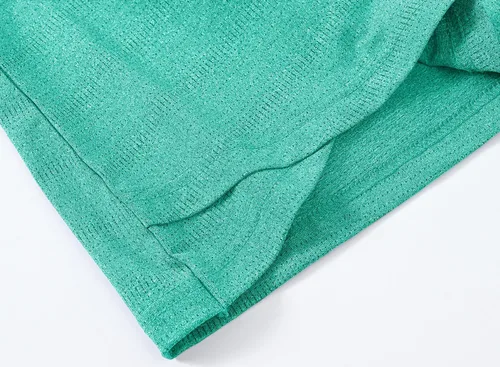Vista 128 de Gopune Polo de golf con cuello en V para mujer, sin cuello, manga corta, ligera, de secado rápido, camisetas de tenis para correr