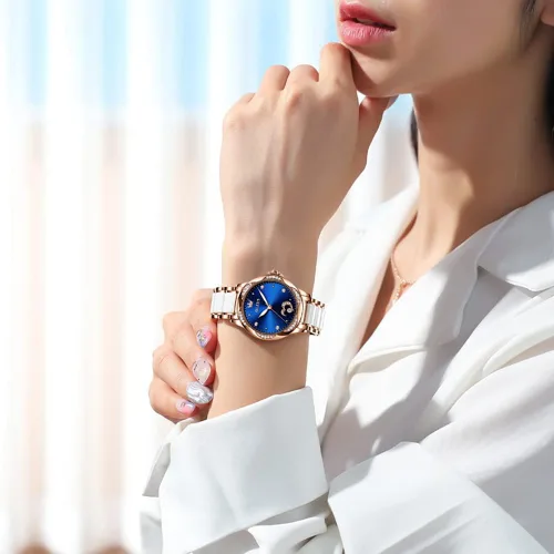 Vista 3 de OLEVS Relojes de oro rosa para mujer relojes automáticos con pulsera de cerámica de acero inoxidable de dos tonos relojes de cuerda automática