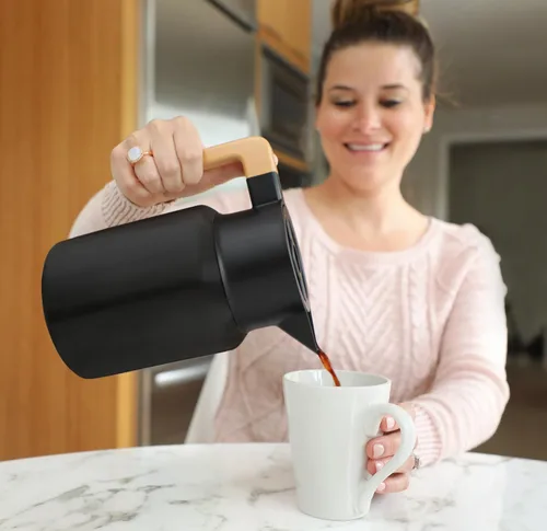 Vista 8 de Hastings Collective Jarra térmica de café de 50 onzas – Jarra grande aislada de acero inoxidable – 1.5 litros de doble pared al vacío termo