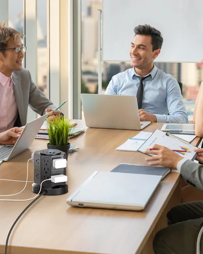 Vista 3 de TROND Tira de alimentación con protector de sobretensiones de torre y USB, 14 tomas ampliamente espaciadas, 2 USB C y 2 USB-A, protección contra