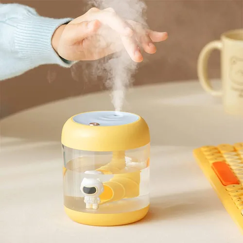 Vista 3 de Mini humidificador portátil de astronauta/león, 11.8 fl oz, mini humidificador de aire portátil, decorativo, lindo, astronauta/león recargable por
