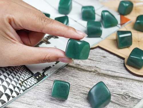 Vista 8 de BEZAVO Juego de piedras curativas de aventurina verde, 13 piezas de piedras y cristales a granel para curación, reiki, meditación, cristales